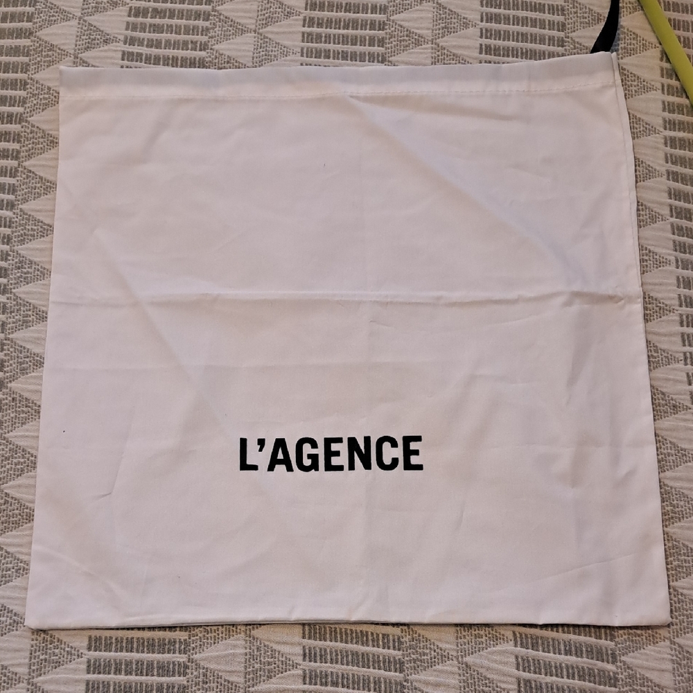 ⌛️ Dust Bag 7/8